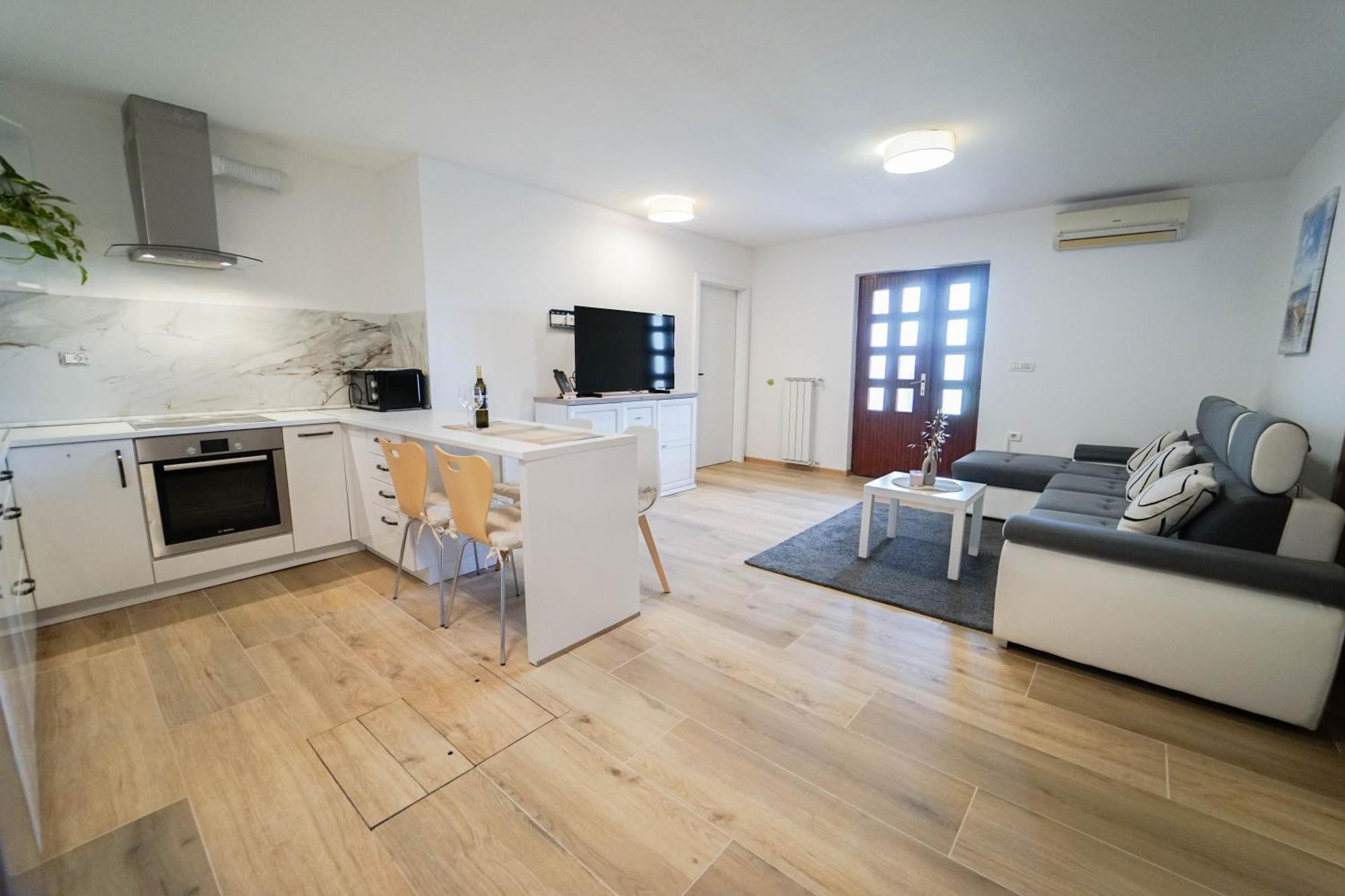 Apartment Moon Pobegi Exterior foto